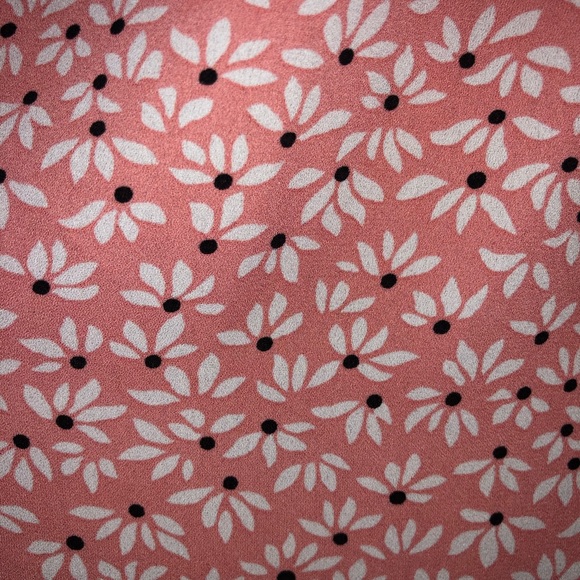 Ann Taylor loft link work top - Picture 3 of 4